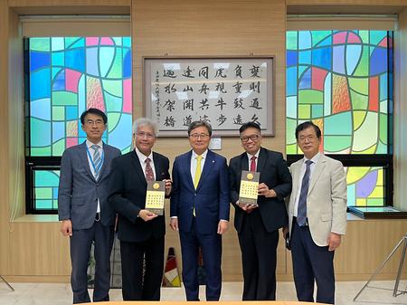 인도네시아 Sahid 대학 이사장, 사무총장, 김수일총장, 강경태교수 내방